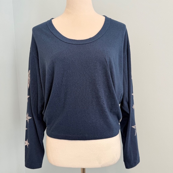 Free People Movement Navy Star Print Long Sleeve Crop Top Size S - Picture 1 of 9